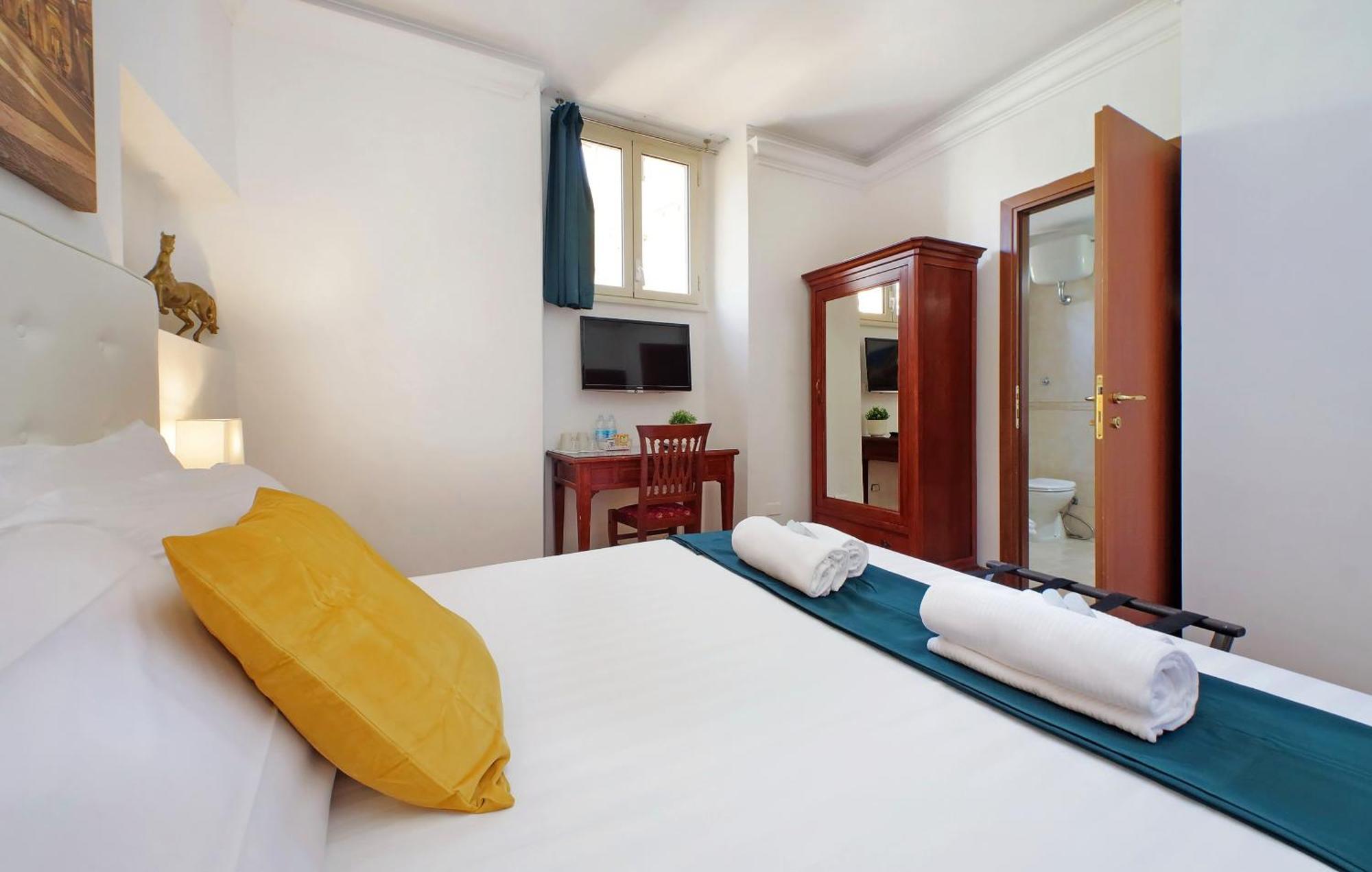 Romulus Rooms Exterior foto